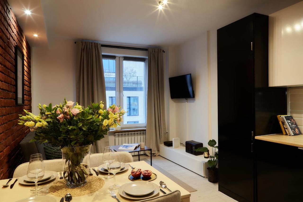 Oomph Warsaw Central Premium Apartments Ngoại thất bức ảnh